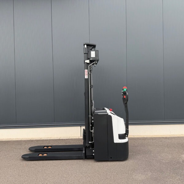 Bobcat Elektro Hochhubwagen BSL12N-i
